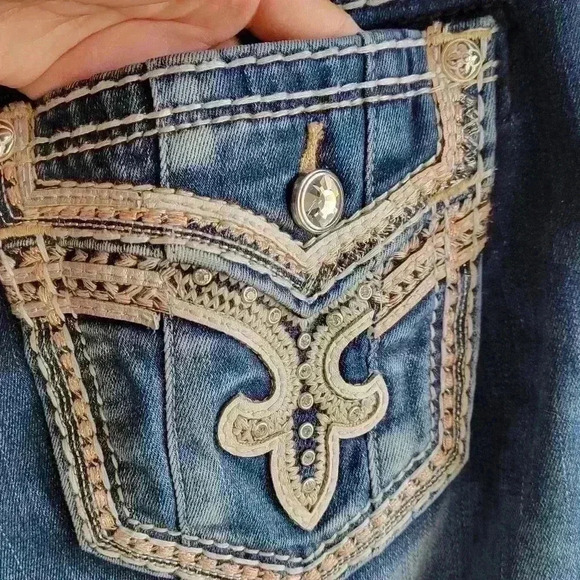 Rock Revival Avery Straight Jeans - Size 29 Blue (8" Rise) Med Wash Embroidered - Picture 14 of 16